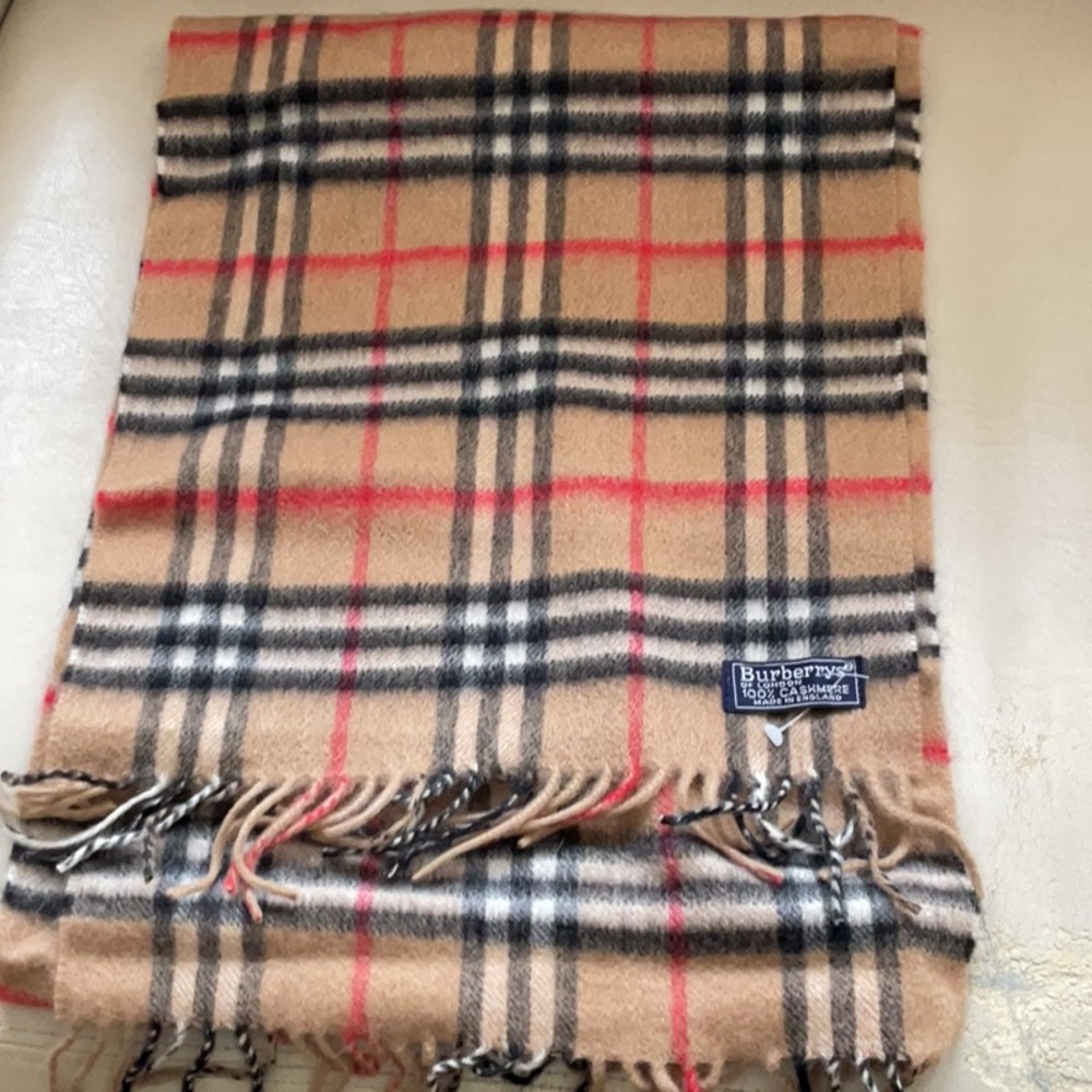 Burberrys Tan Vintage Check Scarf with Red and Black Accents - Picture 3 of 3